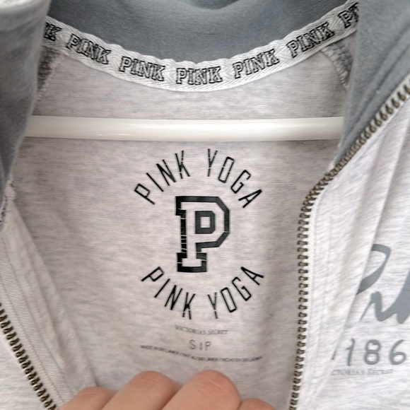 Pink yoga pullover - Picture 3 of 4